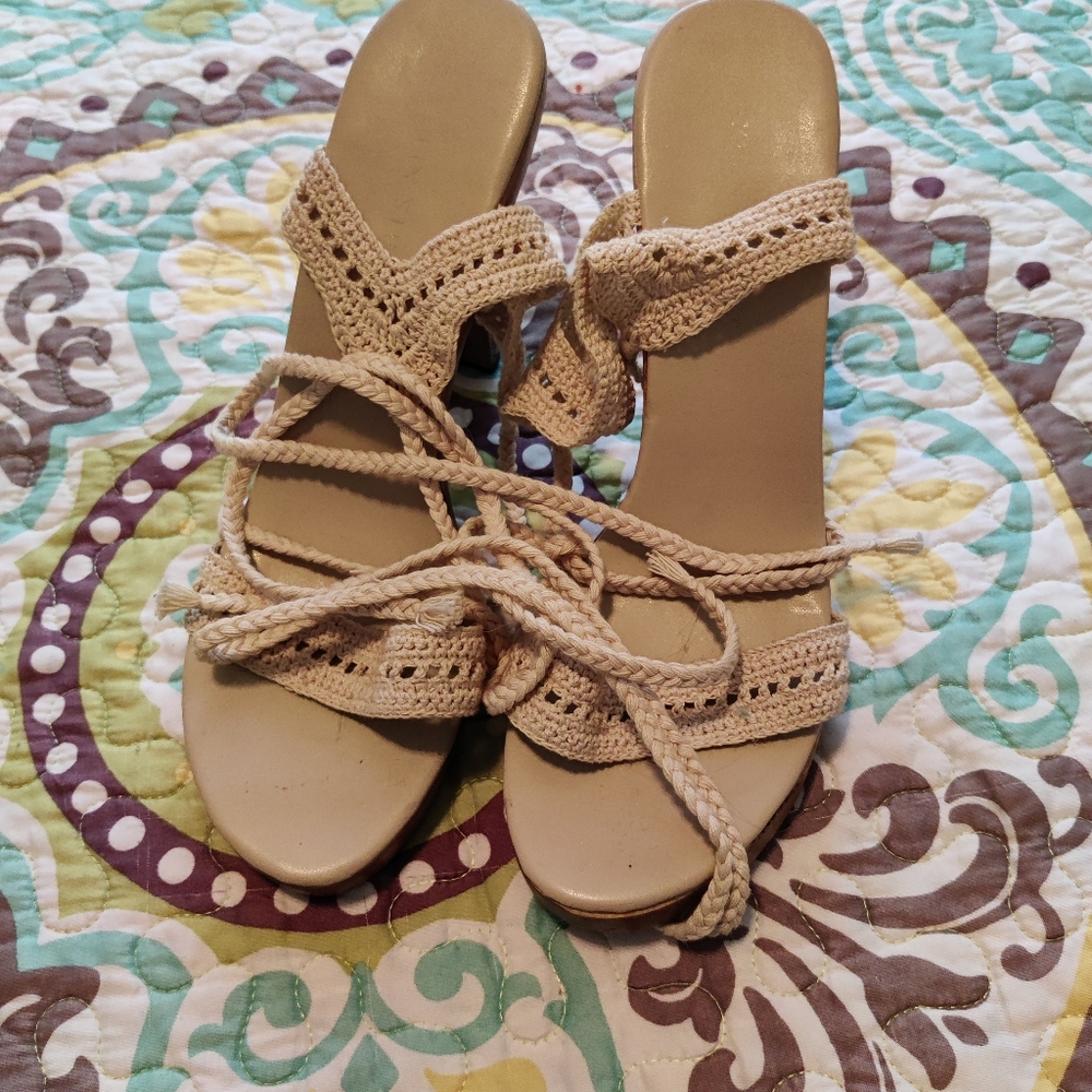Lace up shoes tan 8 1/2